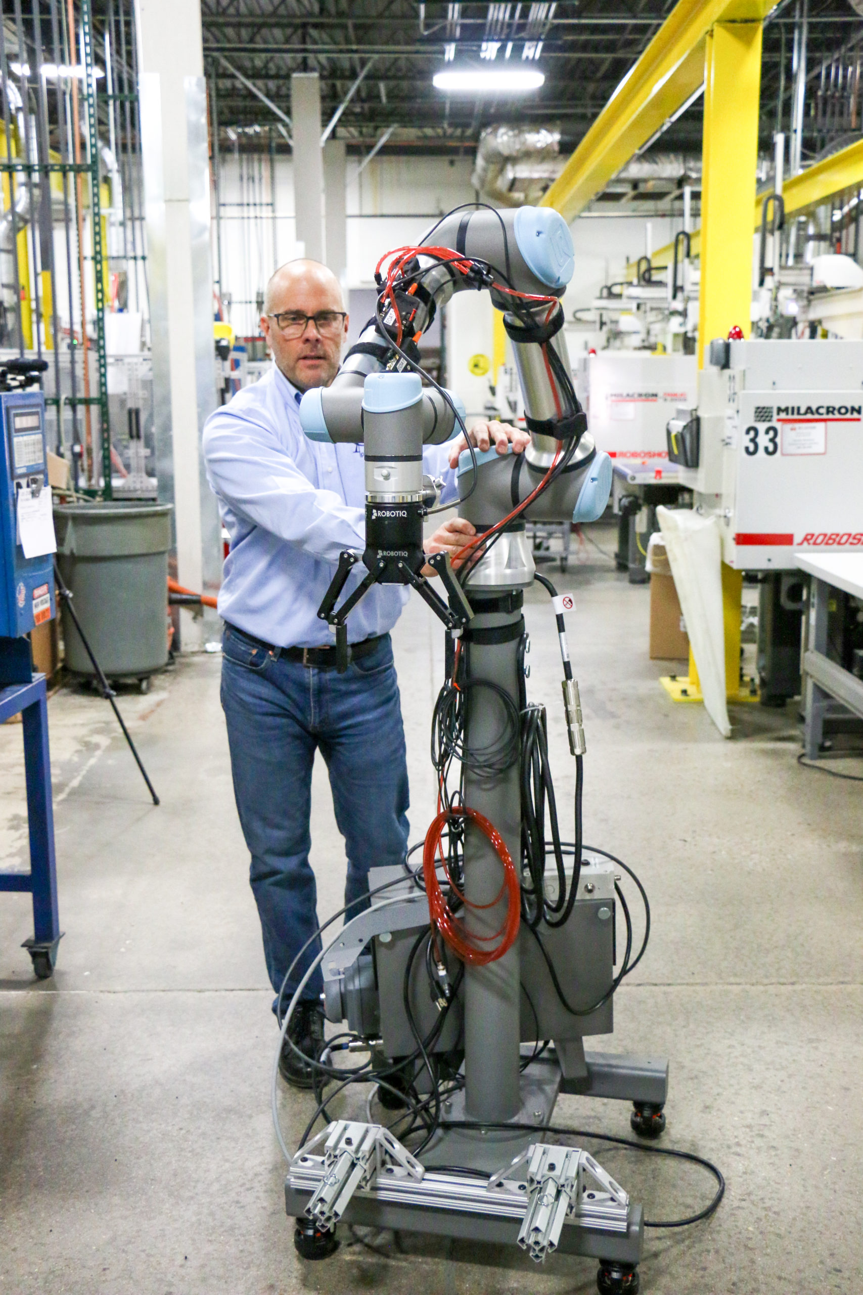 tragedie dommer ubetinget Universal Robots Ships Cobots with Two-Week Lead Time, Enabling  Manufacturers to Meet Tax Deduction Deadline - Food Industry Executive