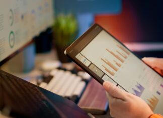 The Value of Data-Driven Decisions: Q&A With Worximity on How Real-Time Visibility Transforms Performance